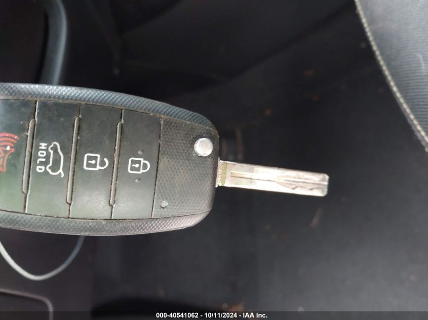 KNDJP3A50E7009274 2014 Kia Soul +