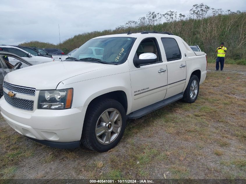 3GNMCGE02DG133295 2013 Chevrolet Avalanche Ltz