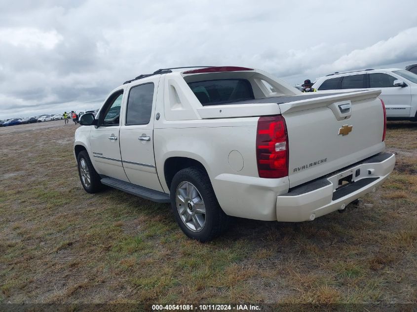 3GNMCGE02DG133295 2013 Chevrolet Avalanche Ltz