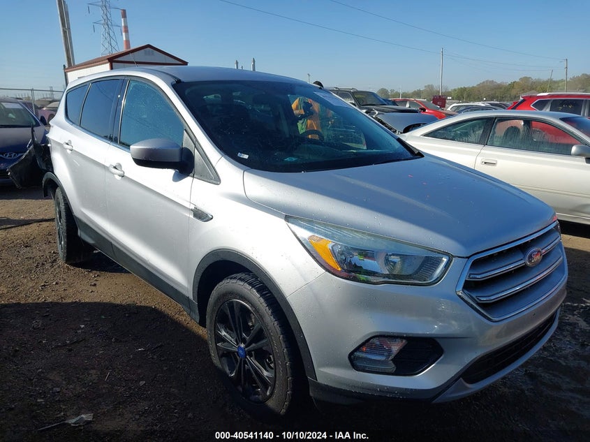 FORD ESCAPE SE 2017
