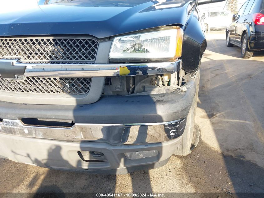 2005 Chevrolet Avalanche C1500 VIN: 3GNEC12Z95G236879 Lot: 40541167