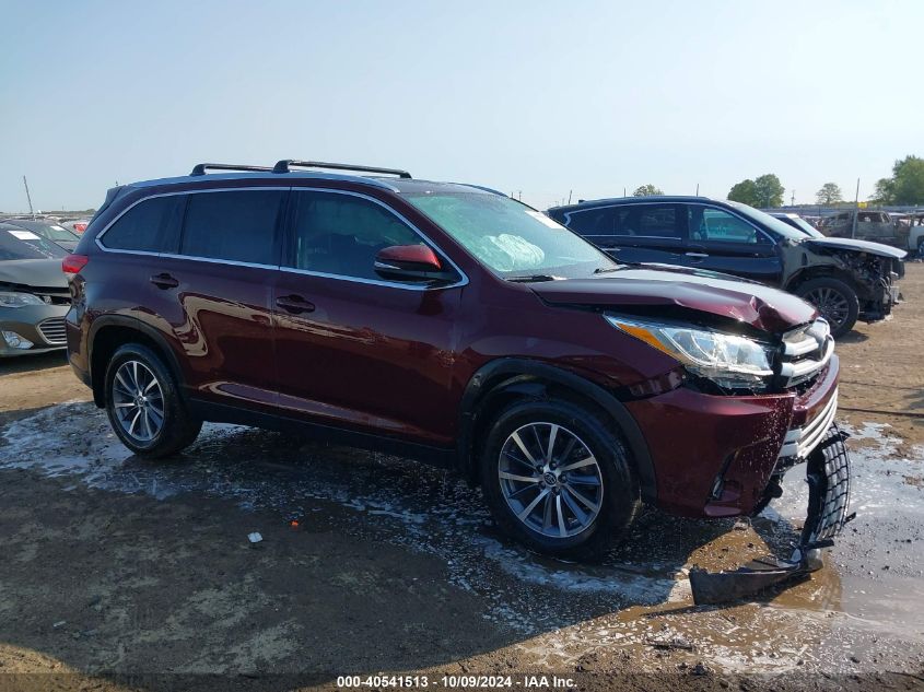 5TDKZRFH8KS351805 2019 Toyota Highlander Xle