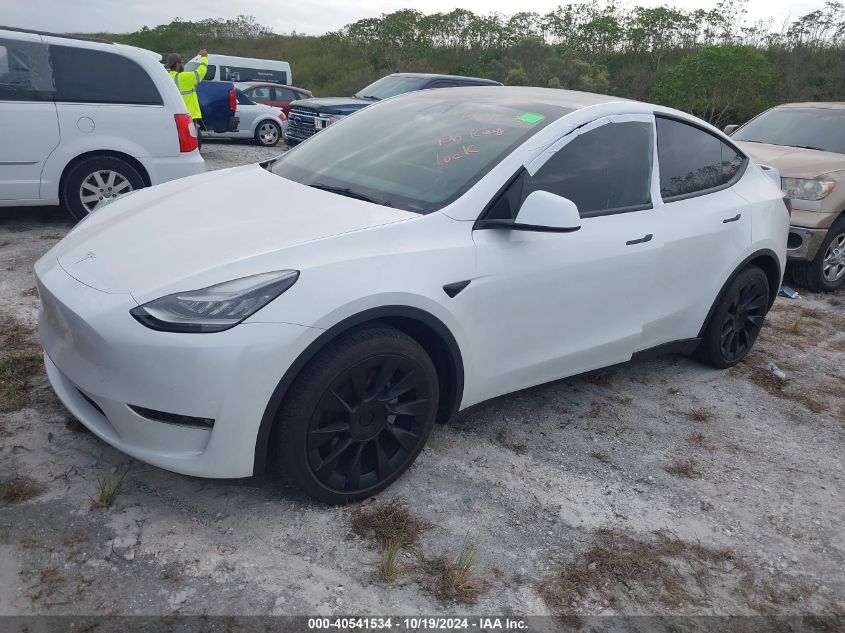 2021 Tesla Model Y Long Range Dual Motor All-Wheel Drive VIN: 5YJYGDEE1MF112176 Lot: 40541534