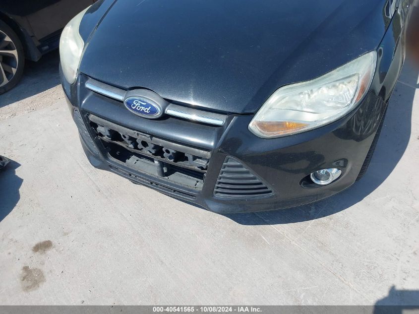 1FADP3K25EL380946 2014 Ford Focus Se