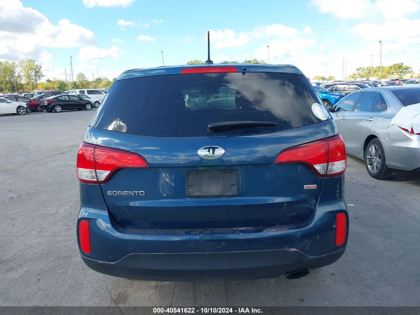 2015 KIA SORENTO LX - 5XYKTCA60FG551939