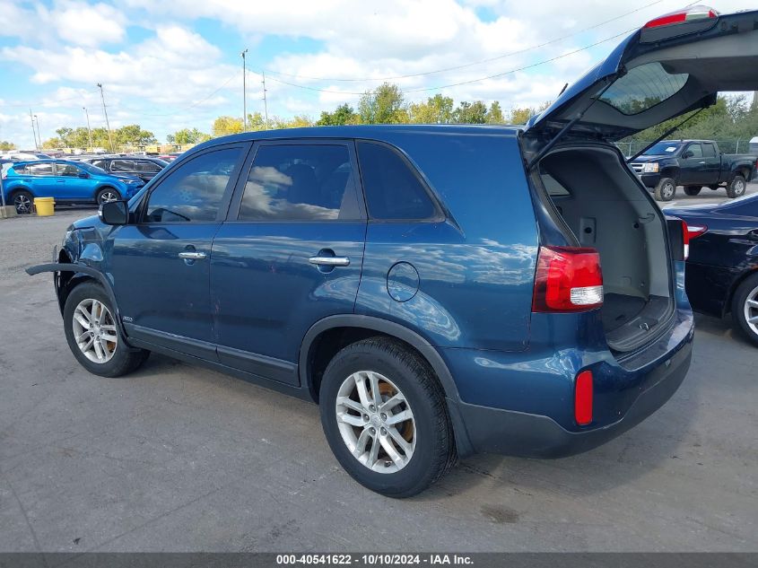 2015 KIA SORENTO LX - 5XYKTCA60FG551939