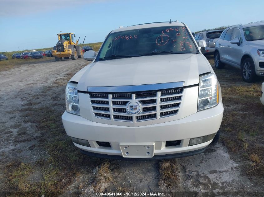 2011 Cadillac Escalade Esv Luxury VIN: 1GYS4HEF7BR215411 Lot: 40541860