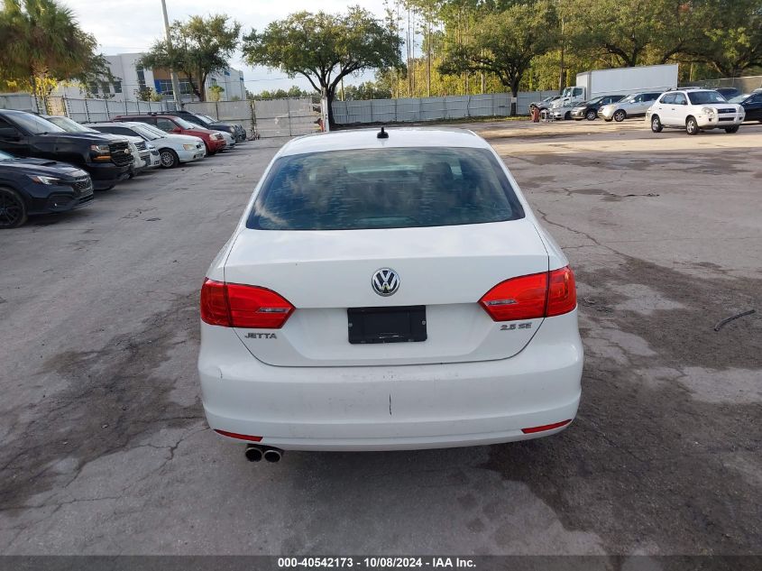 3VWDX7AJ7DM256004 2013 Volkswagen Jetta 2.5L Se