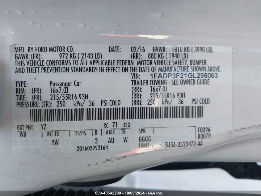 1FADP3F21GL298063 2016 Ford Focus Se