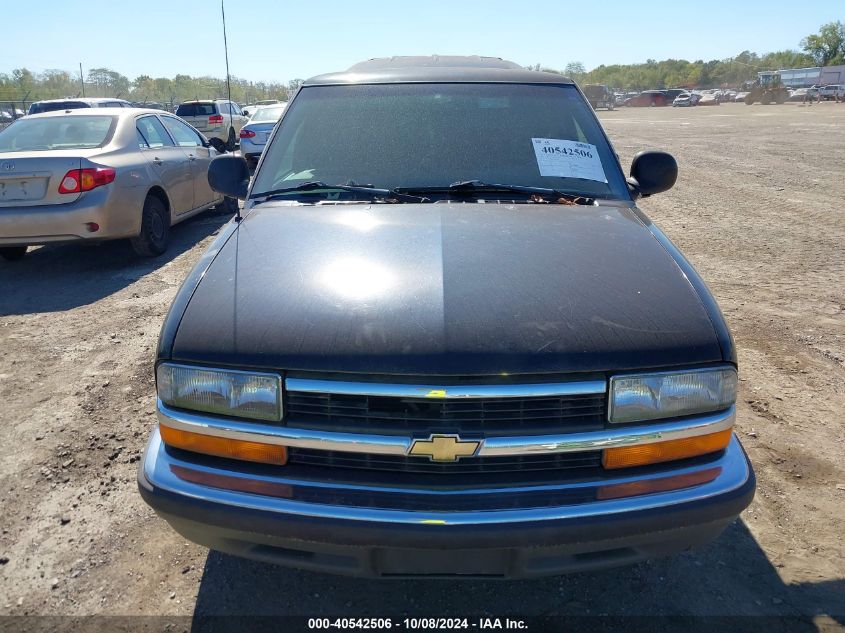 1998 Chevrolet S-10 Ls Fleetside VIN: 1GCCS19X8W8117719 Lot: 40542506