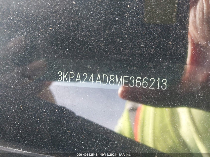 VIN 3KPA24AD8ME366213 2021 KIA RIO S