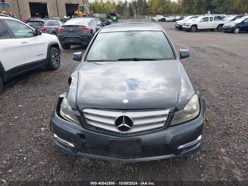 2013 Mercedes-Benz C 250 Luxury/Sport VIN: WDDGF4HB7DG093113 Lot: 40542595