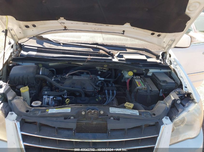 2A4RR5D10AR492687 2010 Chrysler Town & Country Touring