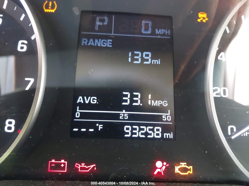 5NPD74LF2HH210330 2017 Hyundai Elantra Se