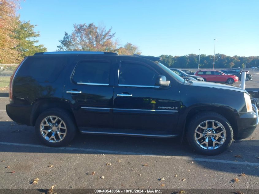 2007 GMC Yukon Denali VIN: 1GKFK63807J375968 Lot: 40543056