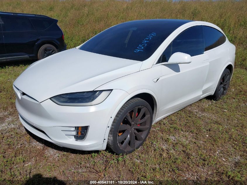 VIN 5YJXCBE46JF103861 2018 Tesla Model X, 100D/75D/... no.2