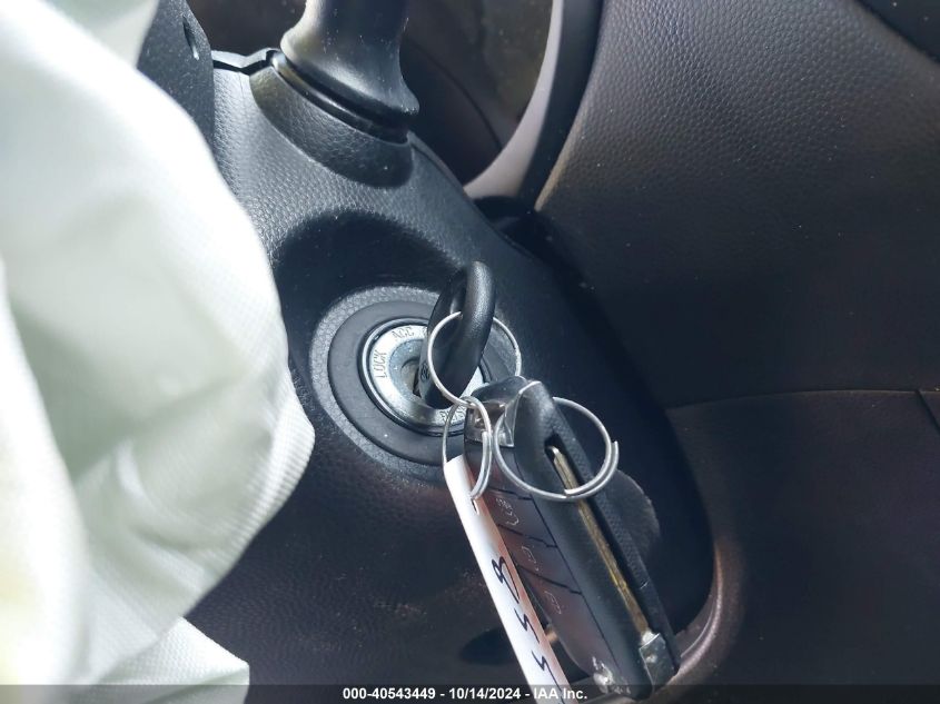 2016 KIA SOUL + - KNDJP3A56G7828552