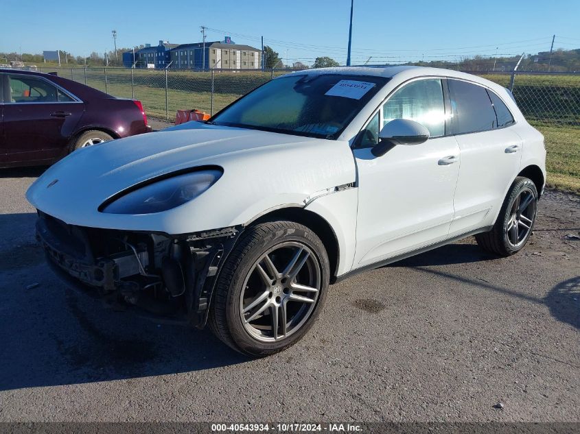 VIN WP1AA2A52KLB02794 2019 Porsche Macan no.2