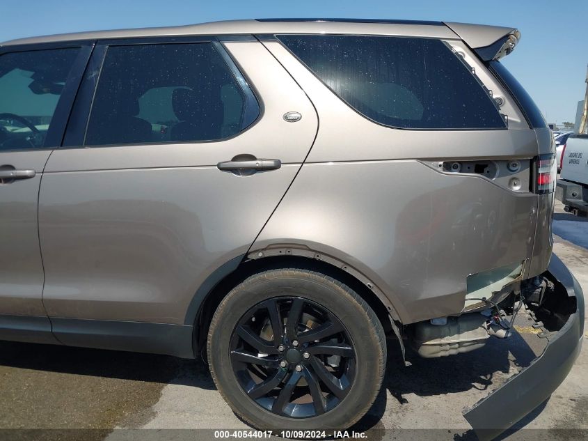 2017 Land Rover Discovery Hse VIN: SALRRBBV0HA011578 Lot: 40544017