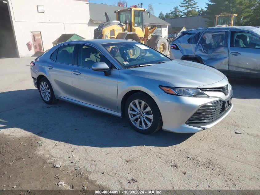 2018 Toyota Camry, LE