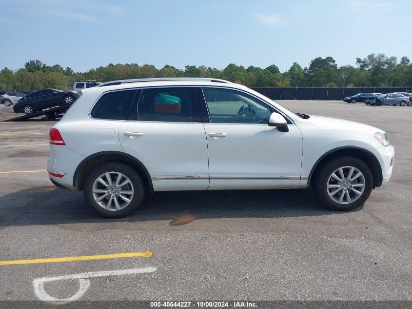 2014 Volkswagen Touareg V6 VIN: WVGEF9BP3ED005630 Lot: 40544227