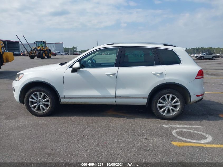 2014 Volkswagen Touareg V6 VIN: WVGEF9BP3ED005630 Lot: 40544227