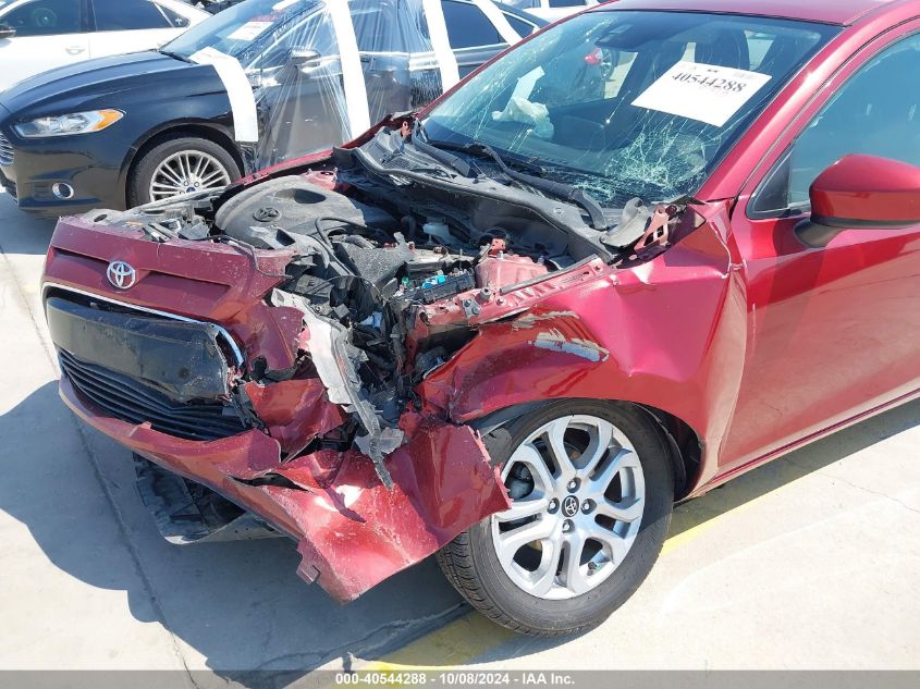 3MYDLBYV3HY193834 2017 Toyota Yaris Ia