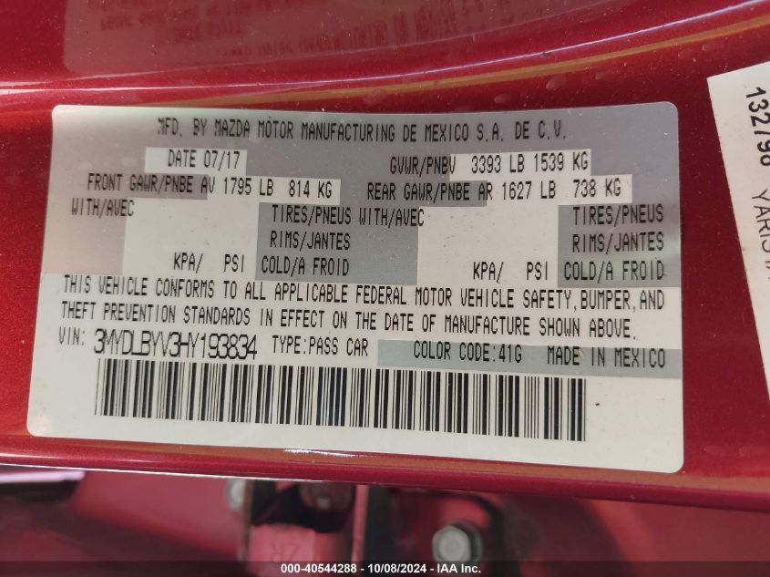 3MYDLBYV3HY193834 2017 Toyota Yaris Ia