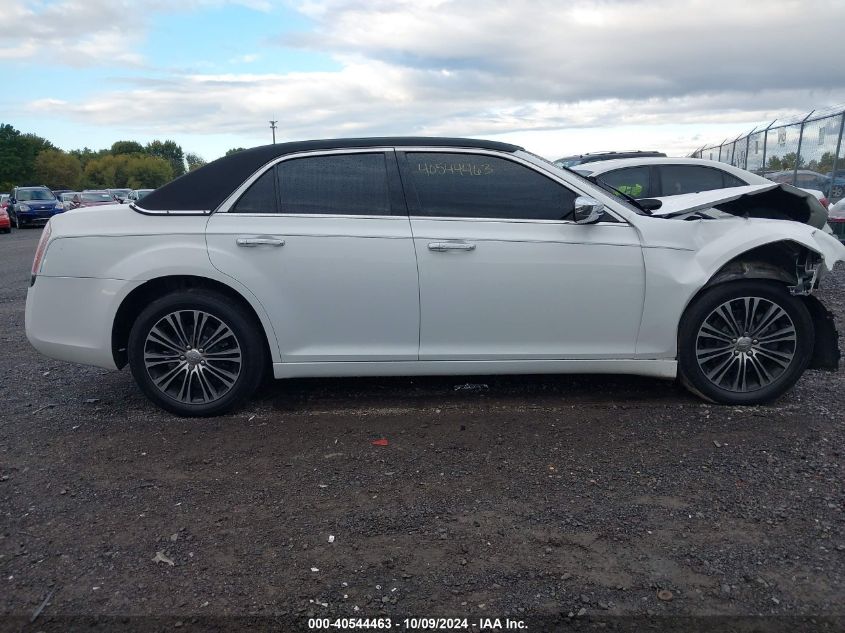 2014 Chrysler 300C VIN: 2C3CCAKT3EH142397 Lot: 40544463