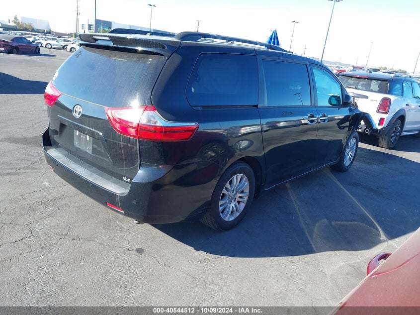 2017 TOYOTA SIENNA XLE 8 PASSENGER - 5TDYZ3DC8HS844892