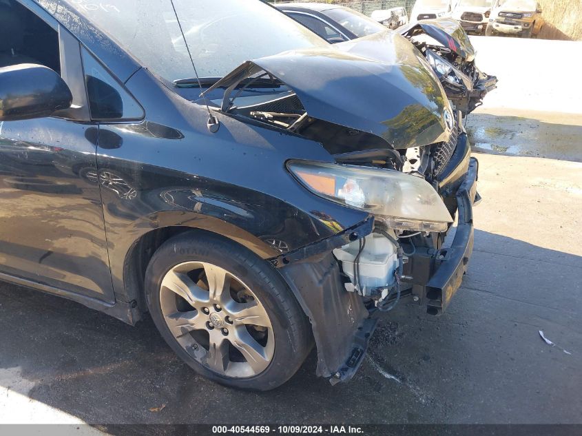 5TDXK3DC6ES426391 2014 Toyota Sienna Se 8 Passenger