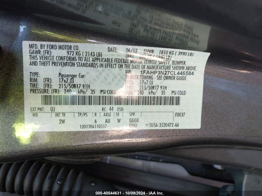 1FAHP3N27CL446584 2012 Ford Focus Titanium