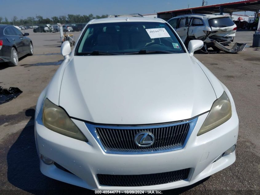 2011 Lexus Is 250C VIN: JTHFF2C22B2517792 Lot: 40544771