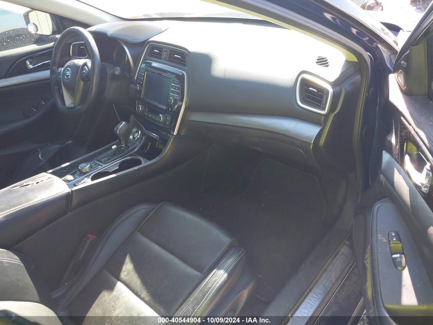 VIN 1N4AA6AP5HC447018 2017 NISSAN MAXIMA 3.5 SL