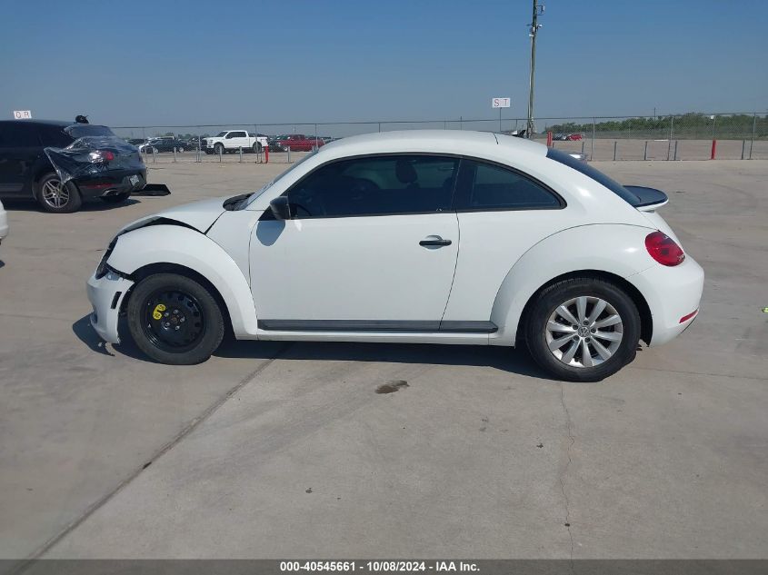 2016 Volkswagen Beetle 1.8T/S/Wolfsburg VIN: 3VWF17AT3GM627823 Lot: 40545661