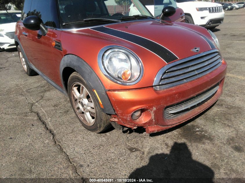 2013 Mini Hardtop Cooper VIN: WMWSU3C5XDT677743 Lot: 40545891