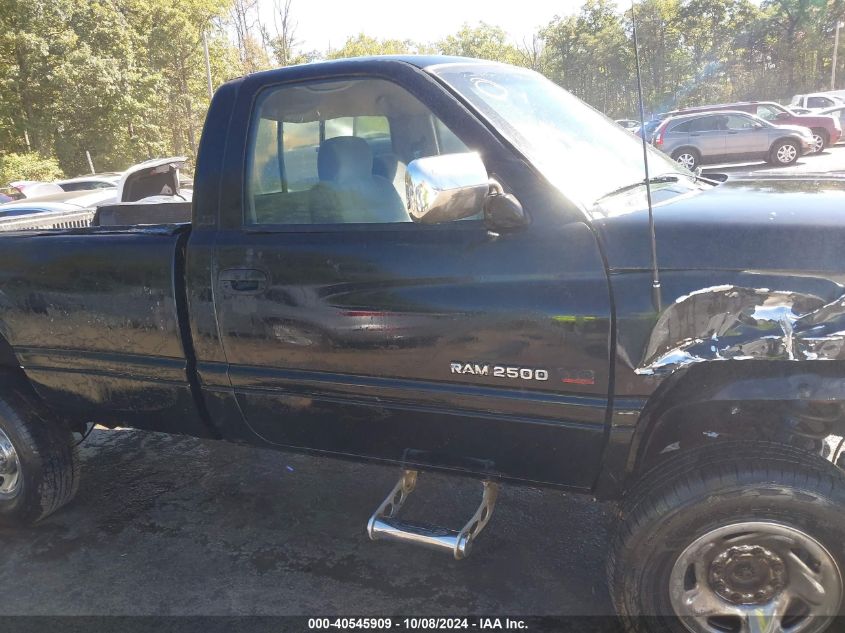 1995 Dodge Ram 2500 VIN: 1B7KF26W7SS261373 Lot: 40545909