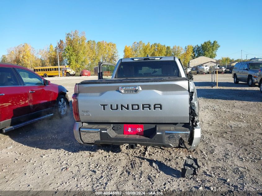 2022 Toyota Tundra Crewmax Platinum/Crewmax 1794 VIN: 5TFMA5DBXNX034579 Lot: 40545992