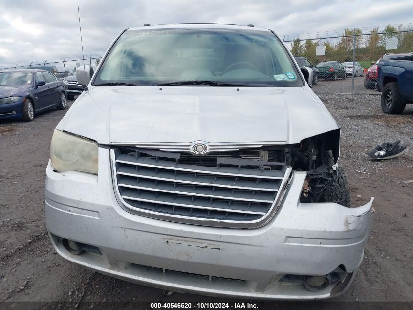 2A8HR541X9R589515 2009 Chrysler Town & Country Touring