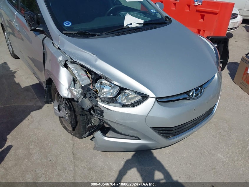 5NPDH4AE5GH721729 2016 Hyundai Elantra Se