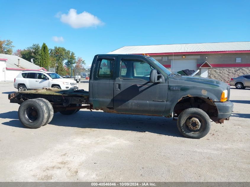 2000 Ford F-350 Lariat/Xl/Xlt VIN: 1FDWX37F2YED96427 Lot: 40546846