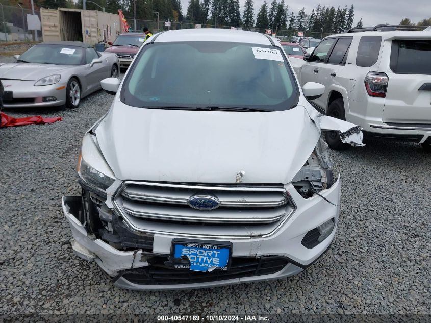 1FMCU9GD6HUD80556 2017 Ford Escape Se