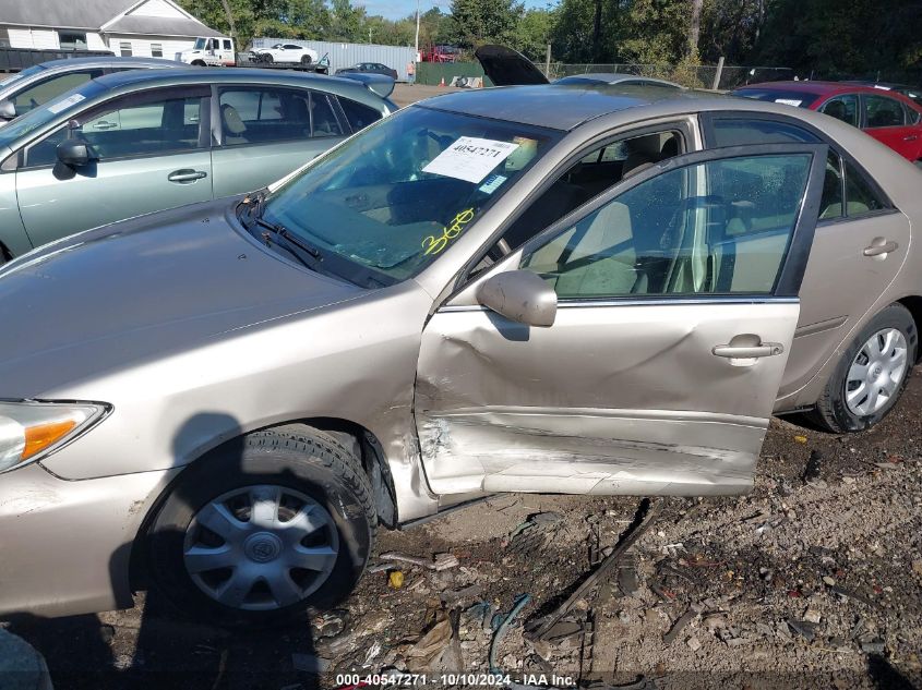 2004 Toyota Camry Le VIN: 4T1BE32K14U853818 Lot: 40547271