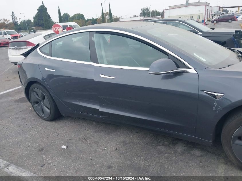 2018 Tesla Model 3 Long Range/Mid Range VIN: 5YJ3E1EA8JF123909 Lot: 40547294