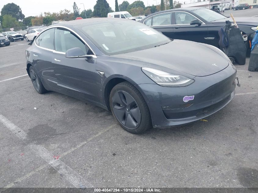 VIN 5YJ3E1EA8JF123909 2018 TESLA MODEL 3 no.1