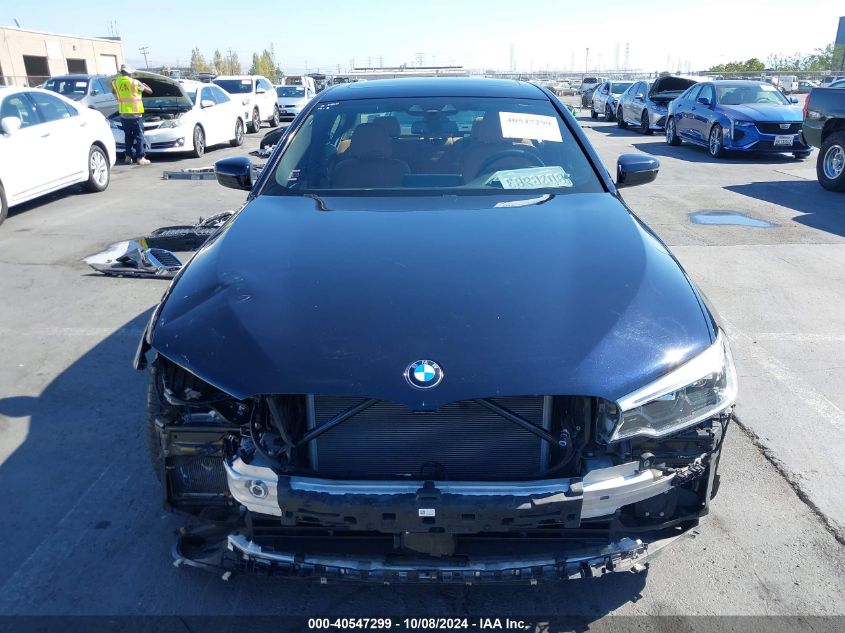 2018 BMW 530E xDrive Iperformance VIN: WBAJB1C55JB085626 Lot: 40547299