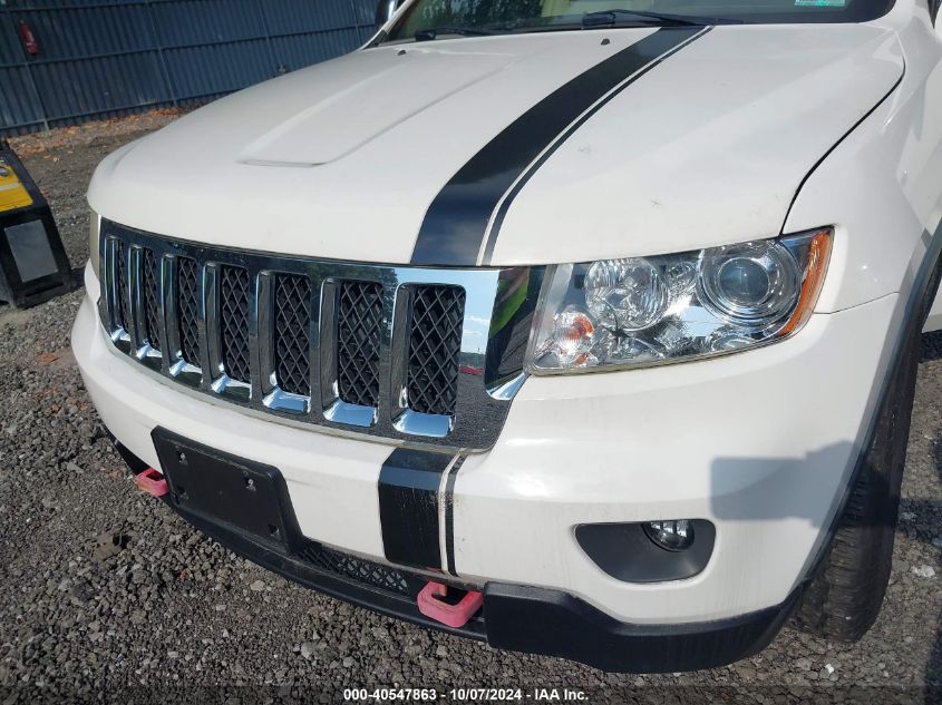 1J4RR6GT9BC560126 2011 Jeep Grand Cherokee Overland