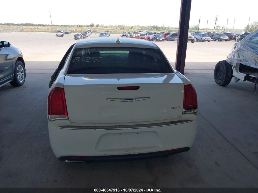 2C3CCAAG0KH663125 2019 Chrysler 300 Touring