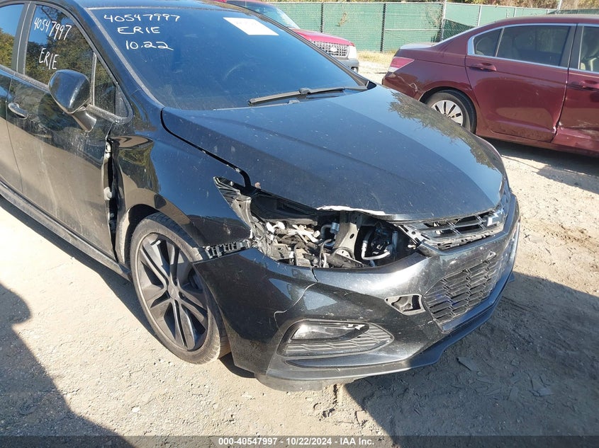 2017 CHEVROLET CRUZE VIN: 1G1BE5SM4H7269329
