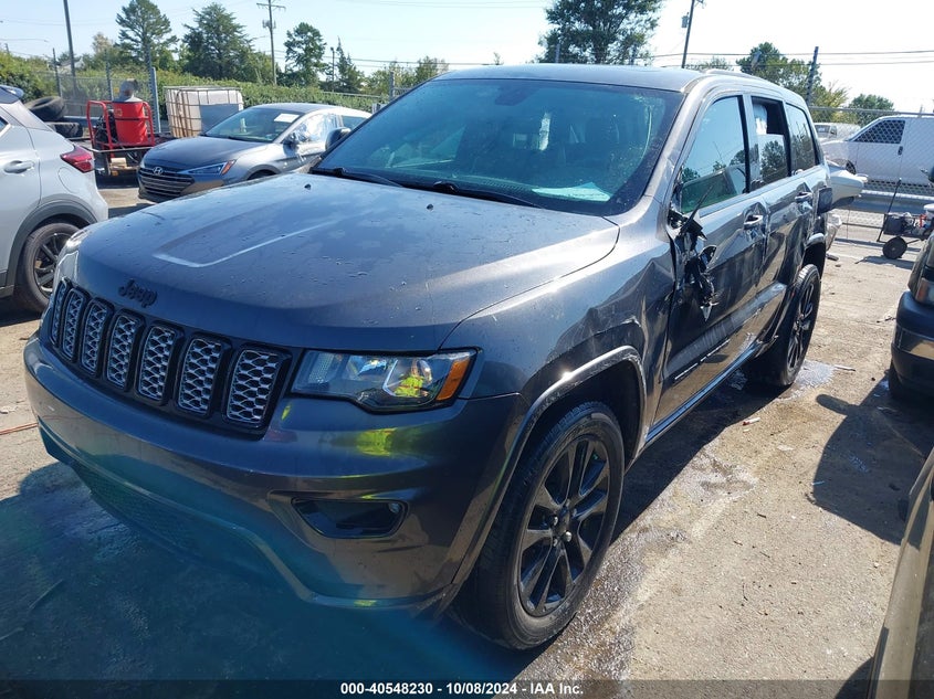 VIN 1C4RJEAGXHC752103 2017 JEEP GRAND CHEROKEE ALTITUDE 4X2